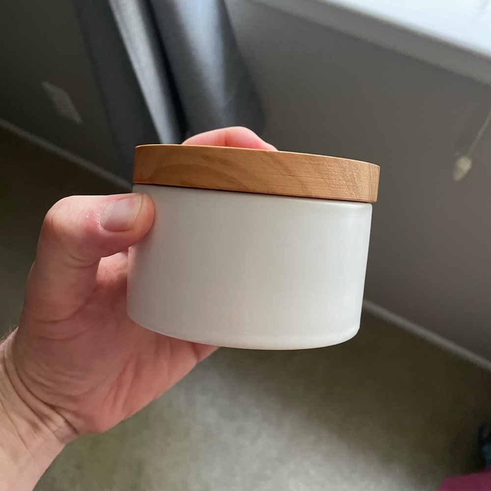Crate & Barrel small ceramic canister - Picture 3 of 6